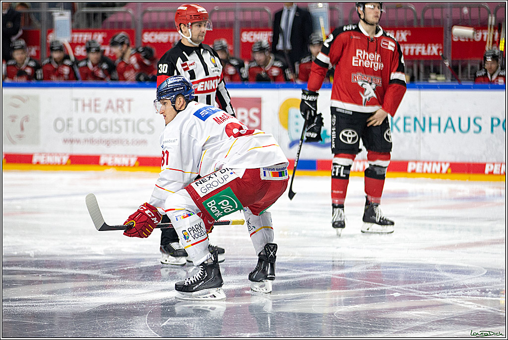 PENNY DEL; Koelner Haie- Duesseldorfer EG; Koeln, 16.01.2022